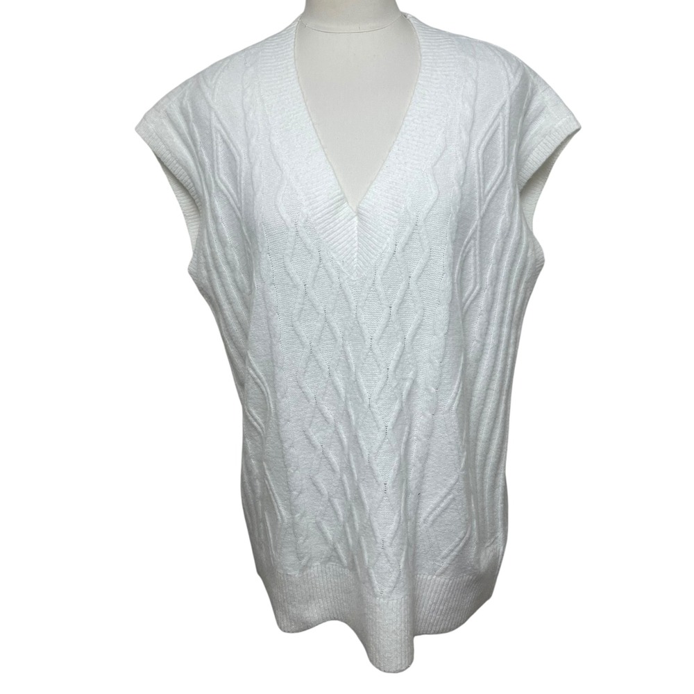 Cable Knit Sweater Vest Cream V Neck Preppy Coastal Grandpa Core Medium